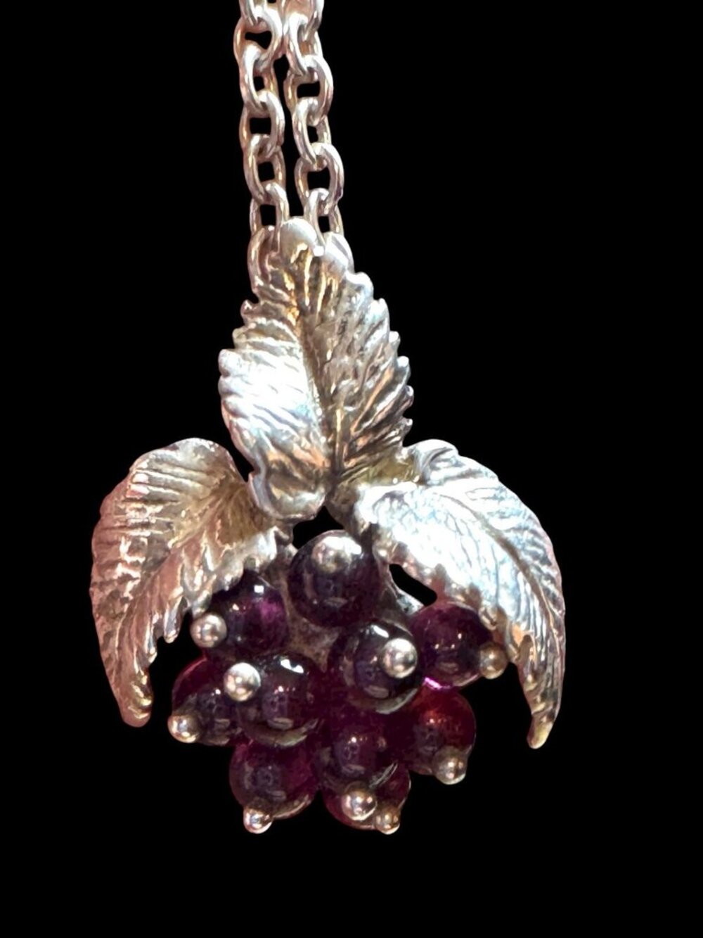 Wine Motif Pendant Necklace Sterling Amethyst Bead Grapes Leaves Gift Box - Picture 4 of 16